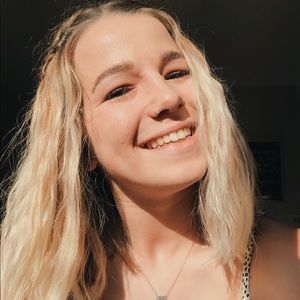 Meet your Posher, Mattea